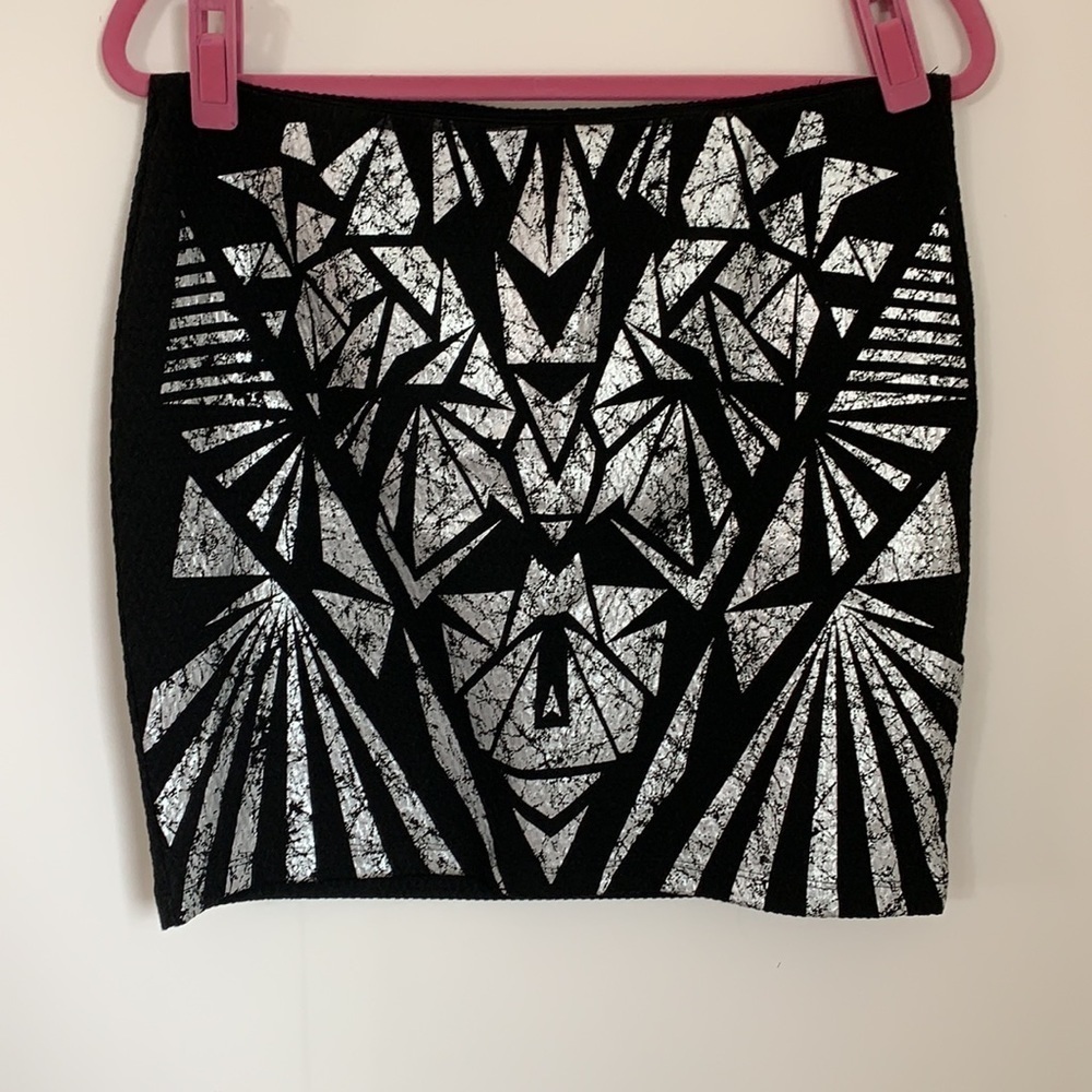 VERO MODA PATTERNED BLACK MINI SKIRT